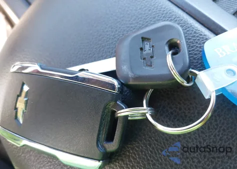 2017 Chevrolet Silverado K1500 High Country from USA, damaged, VIN 3GCUKTEC2HG202944